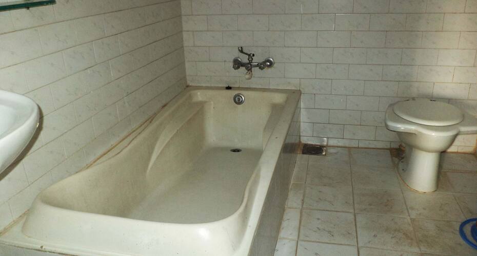 Hotel Sweet Dream, Vadodara 3